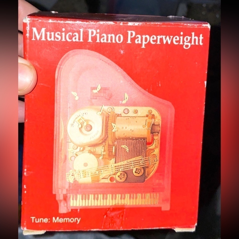 Music box grand piano shape MEMORY Tune Paperweight Clear Acrylic #15-98
